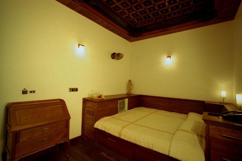 Le Dupleix Hotel Puducherry Buitenkant foto